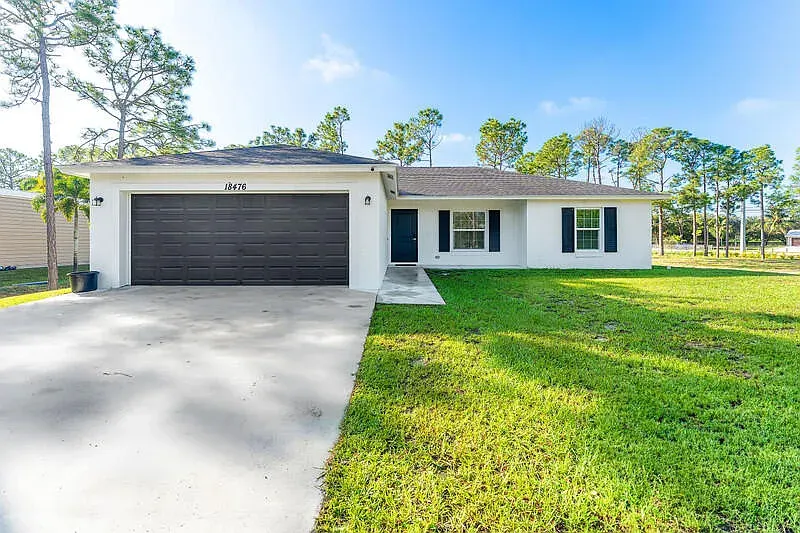 Loxahatchee Home with Custom Wine Cellar